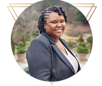 Alexandra Bryant-Boose Headshot image